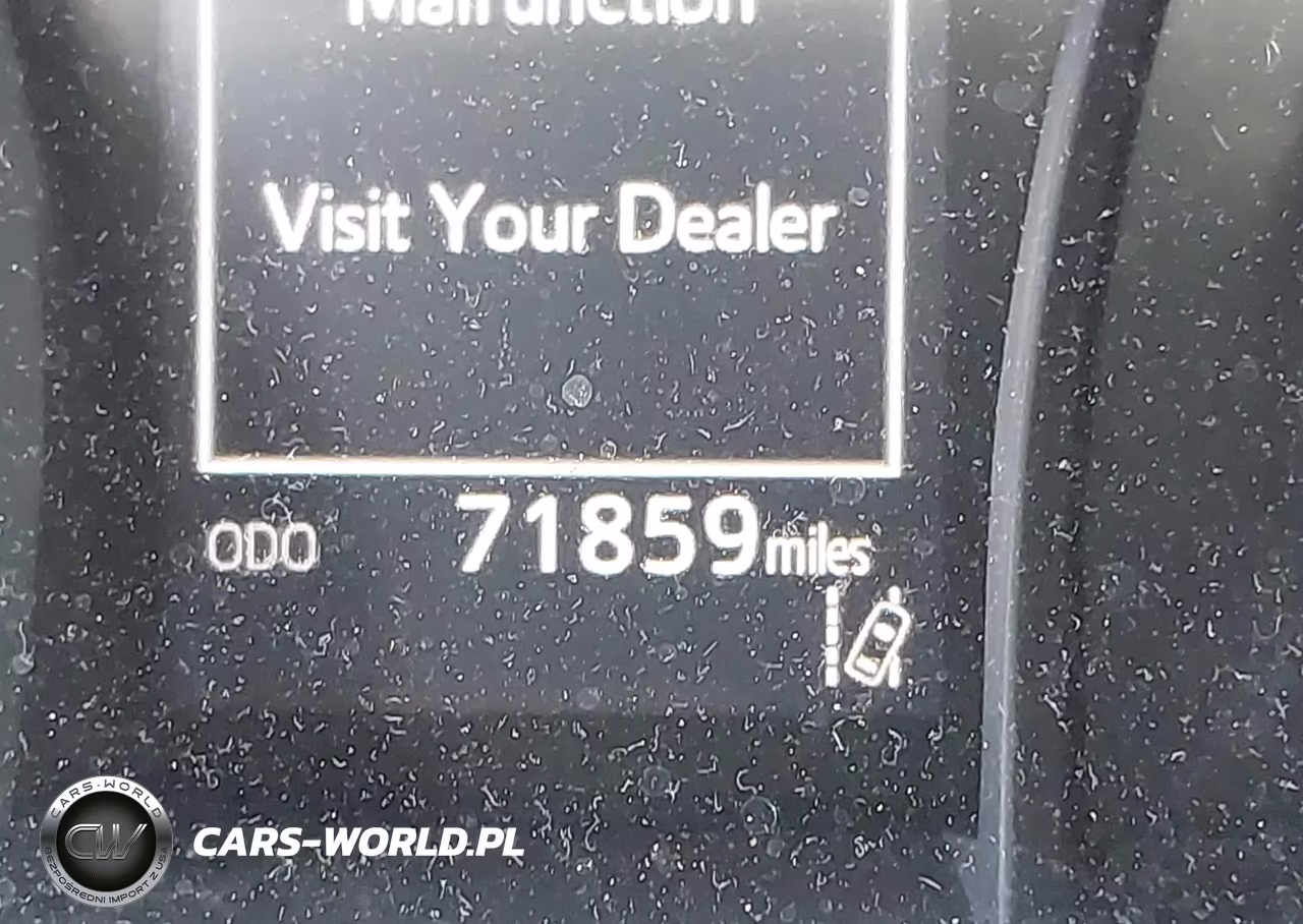 2018 Toyota Camry Le VIN:4T1B11HK2JU067819 - 15