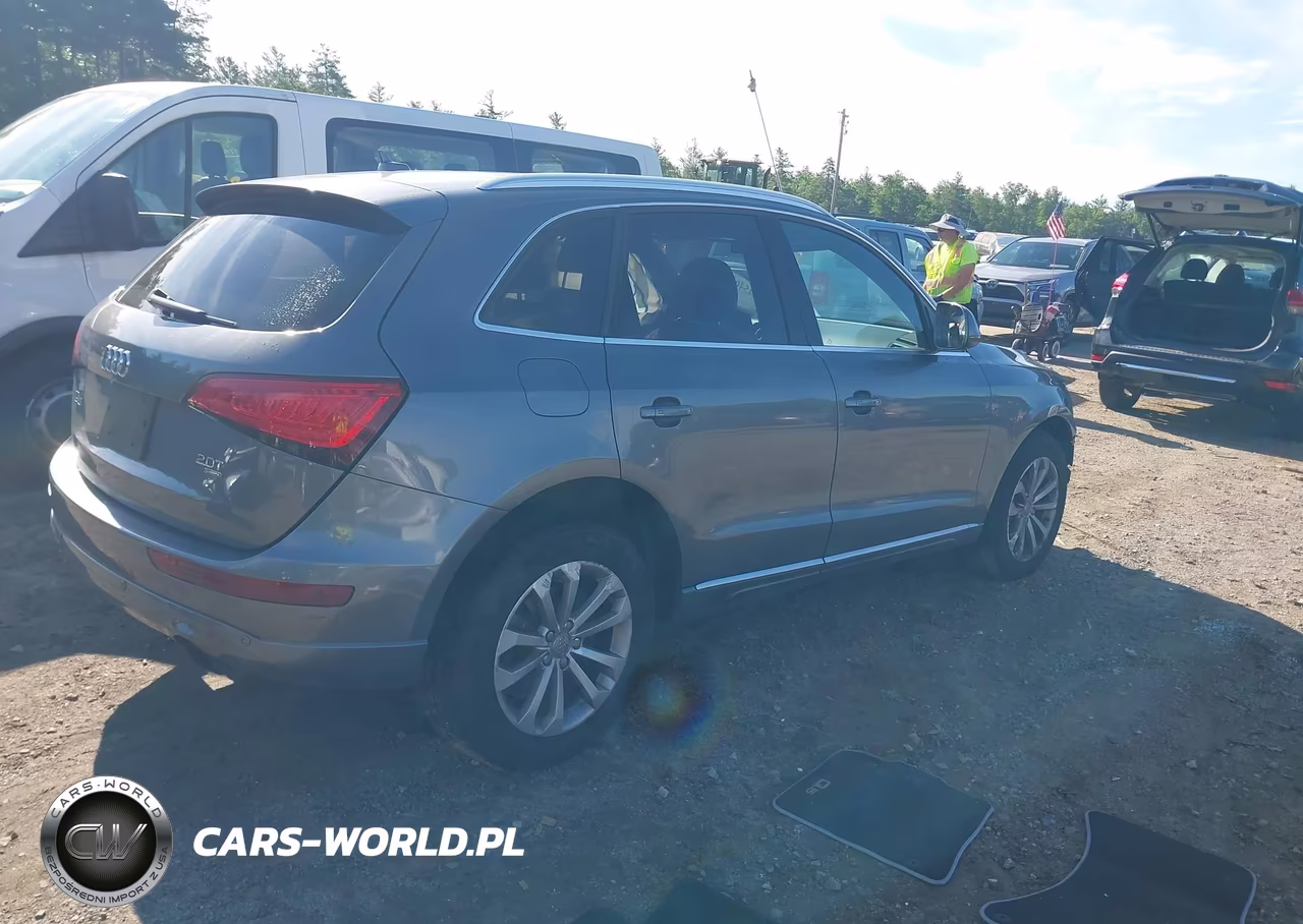 2014 Audi Q5 2.0T Premium VIN:WA1CFAFP5EA096788 - 4