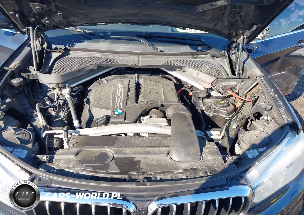 2015 BMW X5 xDrive35I VIN:5UXKR0C52F0P12670 - 10