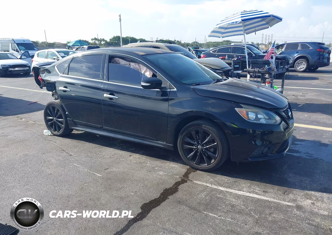 2018 Nissan Sentra Sr – zdjęcie 1 z 15