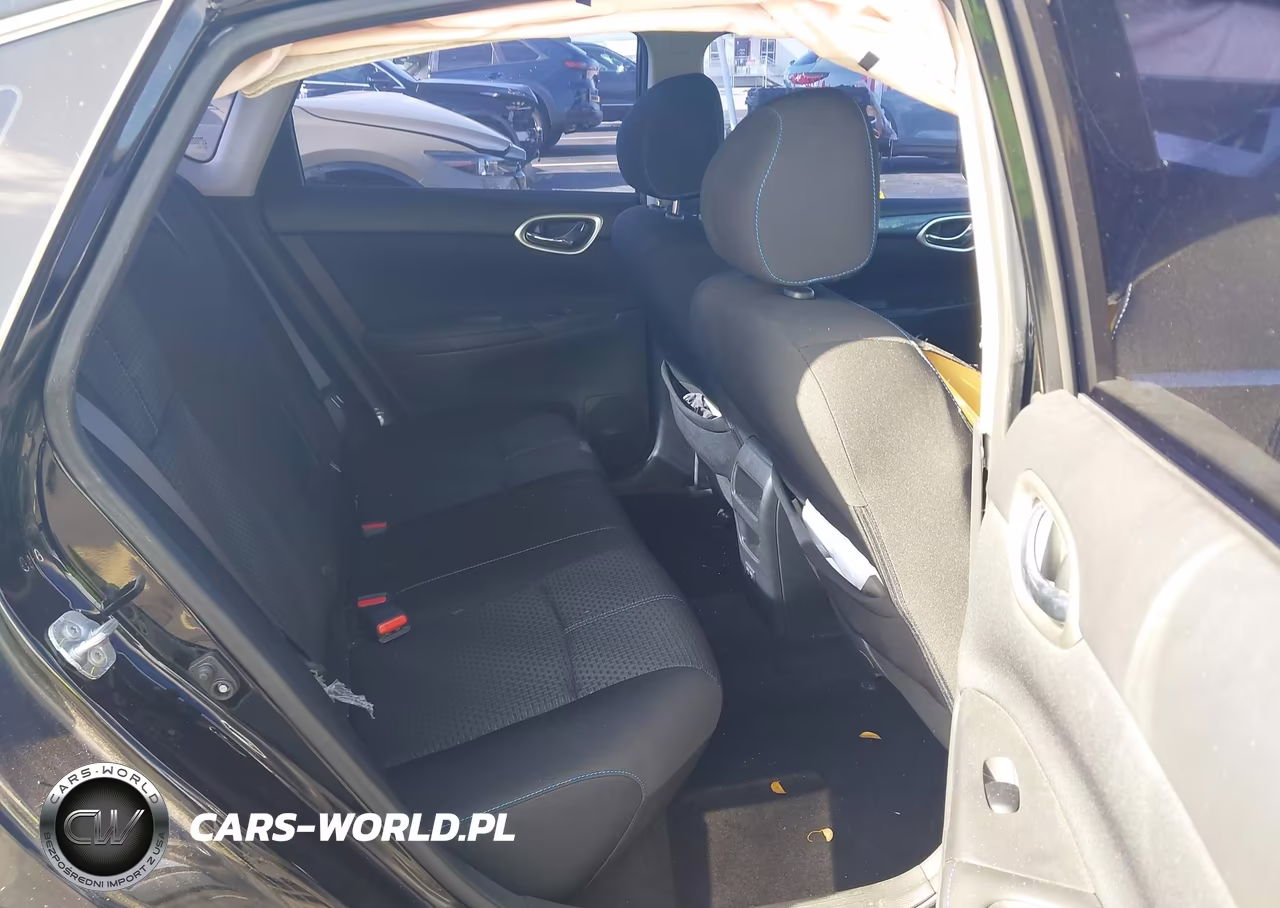 2018 Nissan Sentra Sr VIN:3N1AB7AP0JY252957 - 8