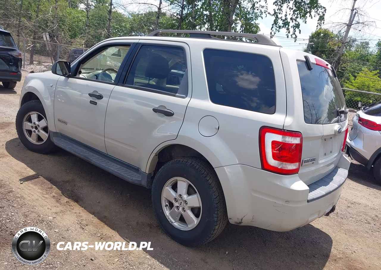 2008 Ford Escape Xlt VIN:1FMCU93178KC69781 - 3