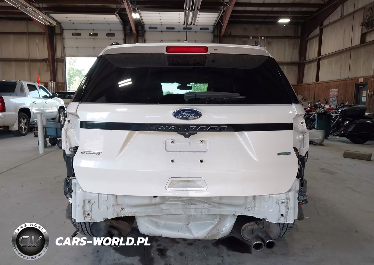 2018 Ford Explorer Sport VIN:1FM5K8GT0JGC46193 - 17