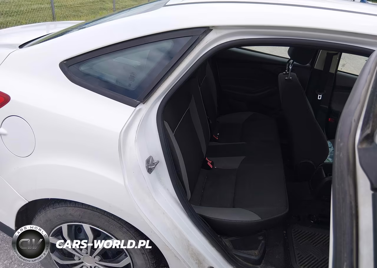 2013 Ford Focus S VIN:1FADP3E28DL352312 - 8