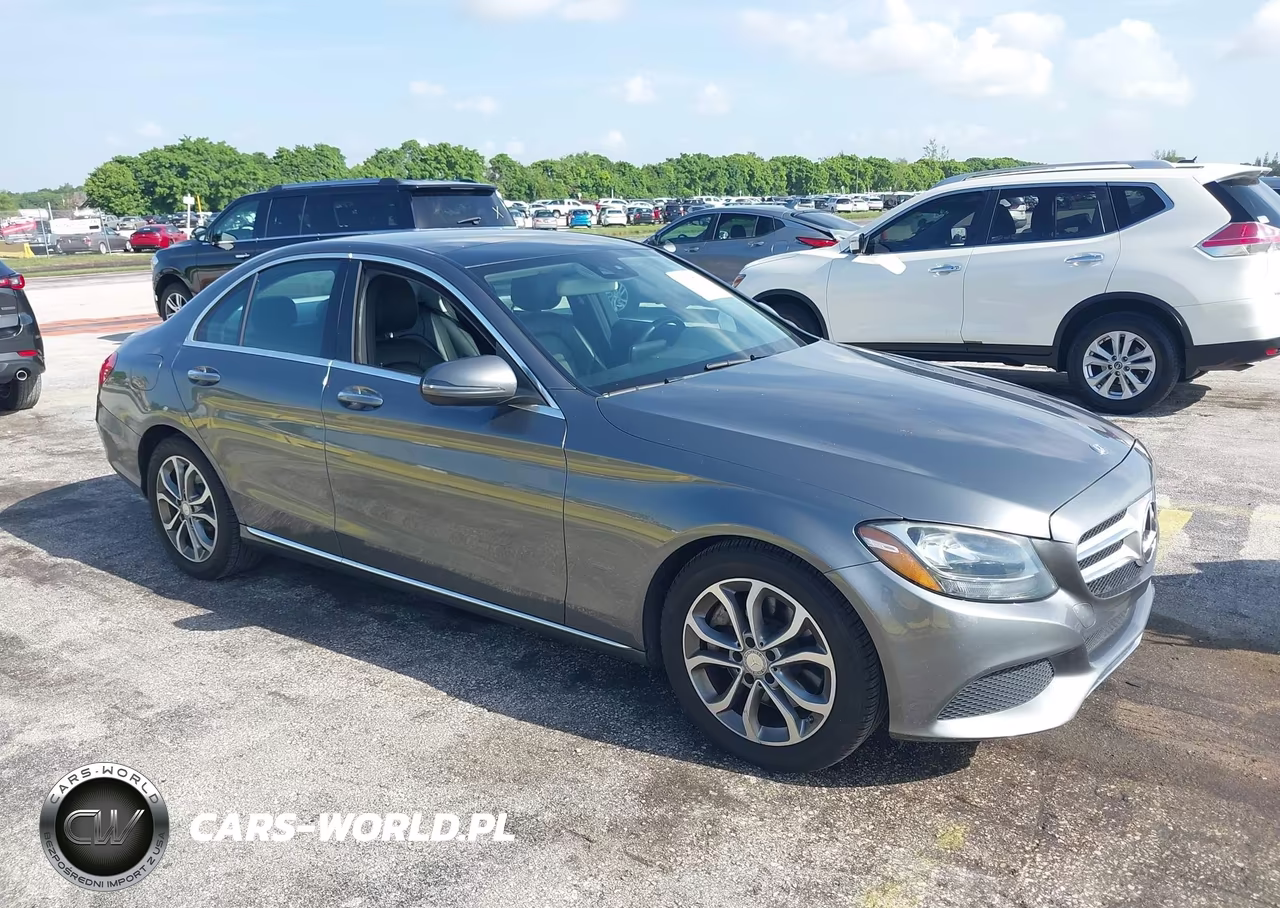 2017 Mercedes-Benz C 300