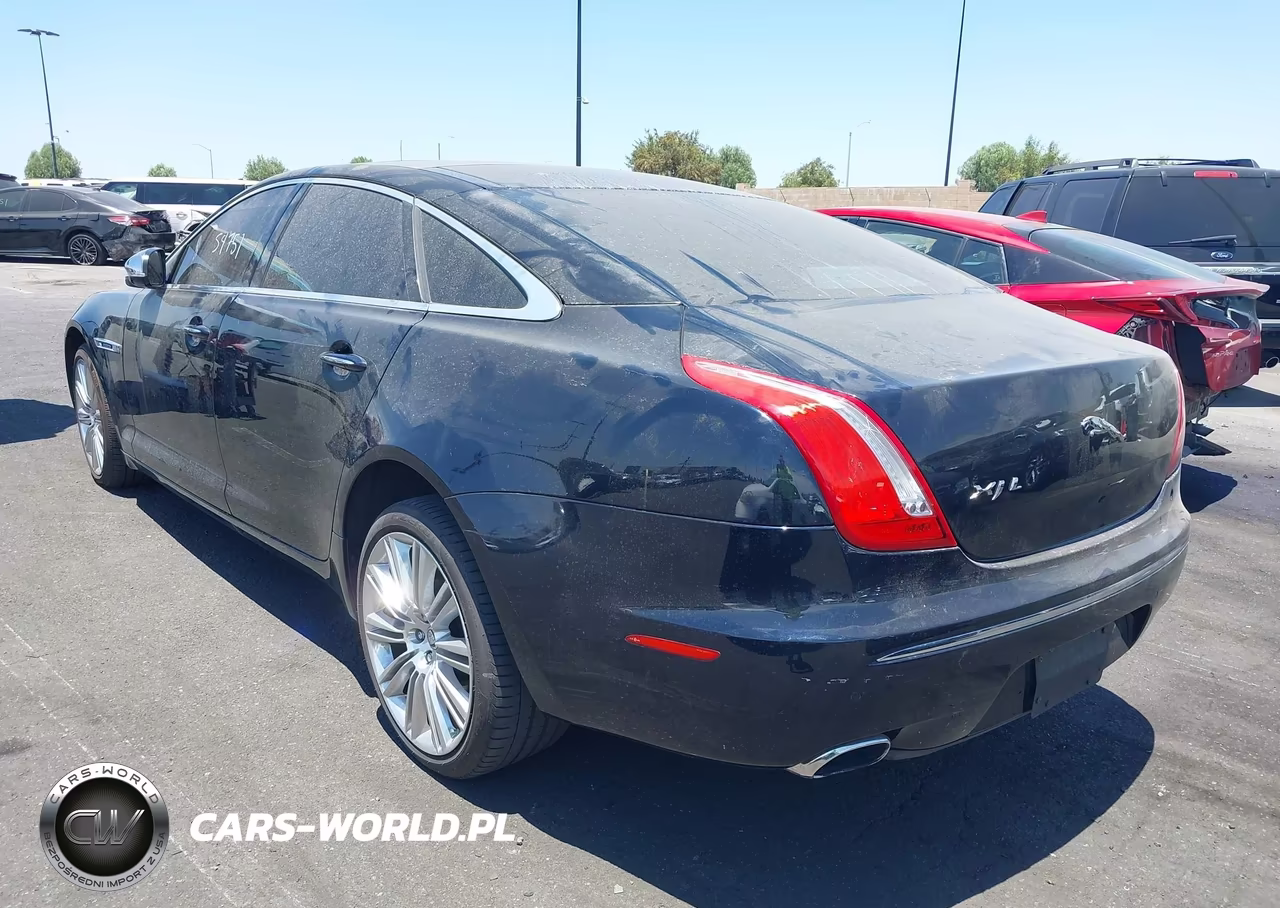 2011 Jaguar Xj Xjl Supercharged VIN:SAJWA2GE3BMV00686 - 3