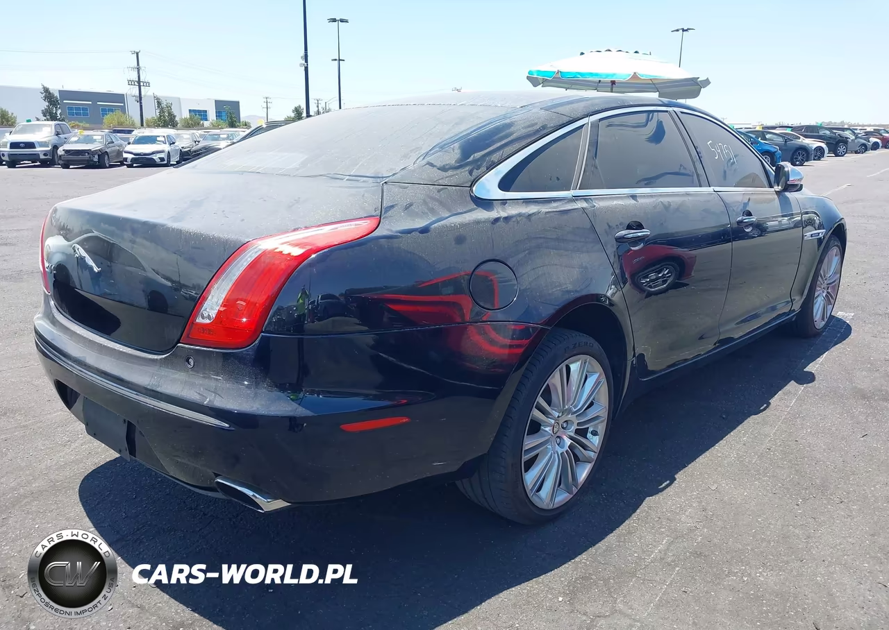 2011 Jaguar Xj Xjl Supercharged VIN:SAJWA2GE3BMV00686 - 4