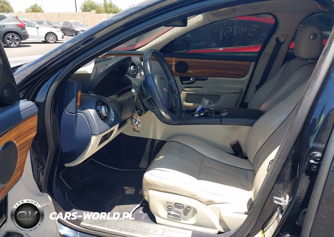 2011 Jaguar Xj Xjl Supercharged VIN:SAJWA2GE3BMV00686 - 5