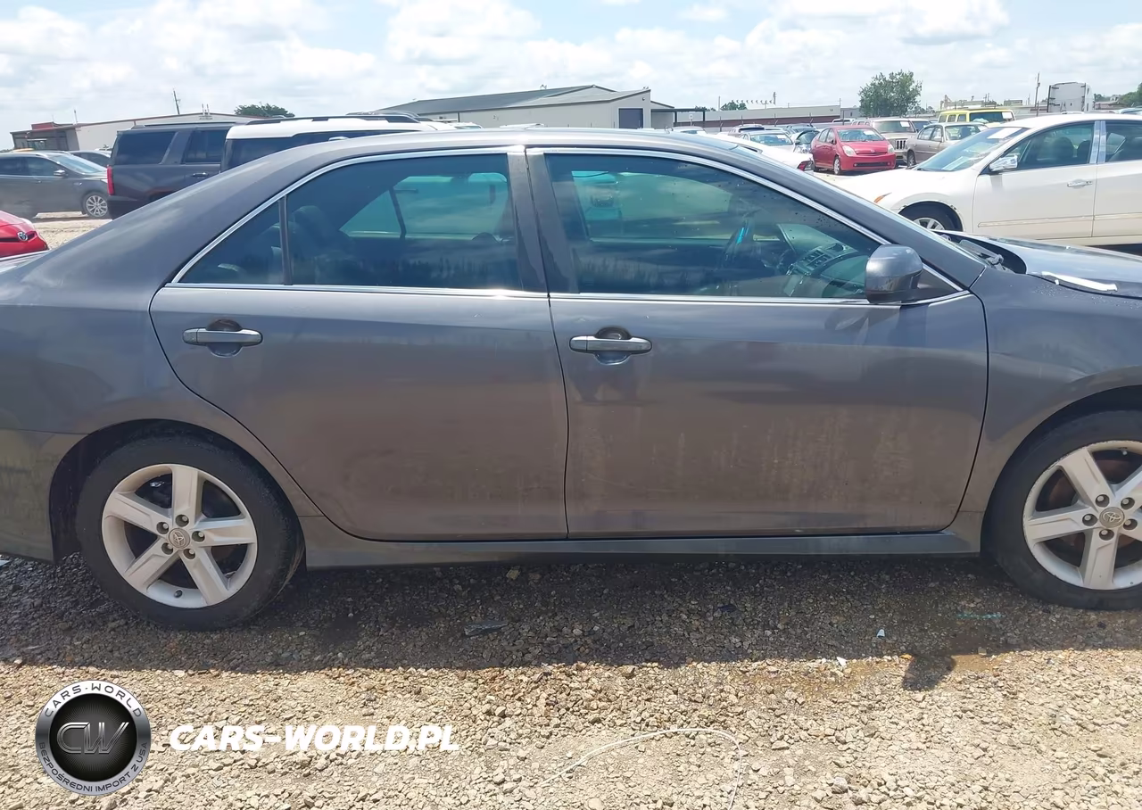 2012 Toyota Camry Se VIN:4T1BF1FK2CU145930 - 13