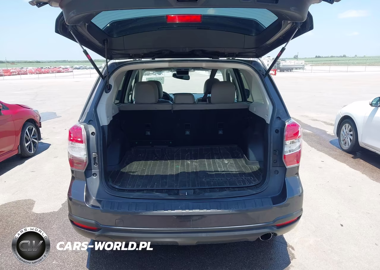 2014 Subaru Forester 2.5I Touring VIN:JF2SJAMC4EH526755 - 17