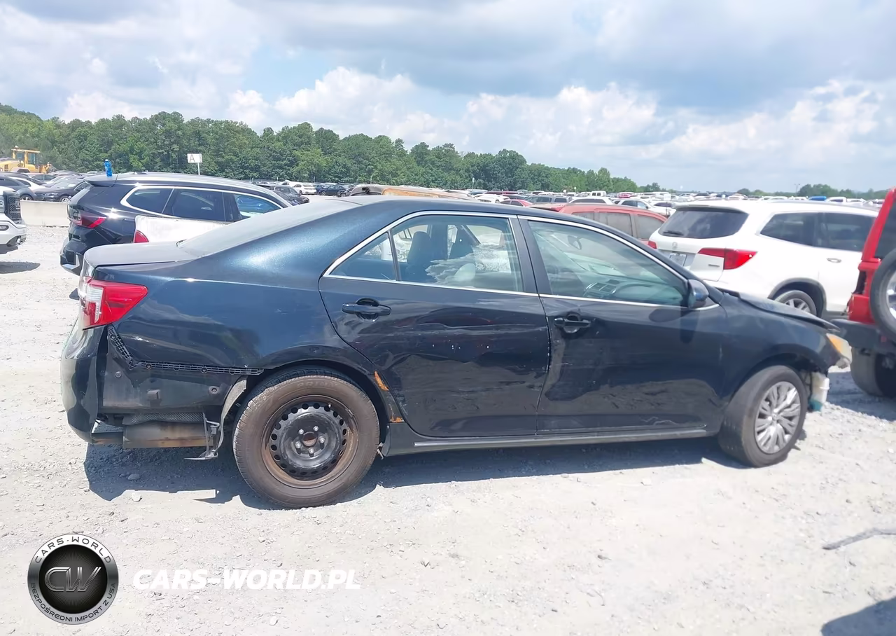 2013 Toyota Camry Le VIN:4T1BF1FK3DU228820 - 13