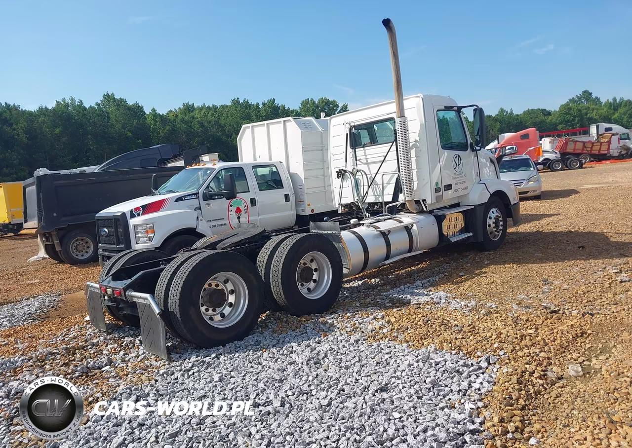 2015 Volvo Vn Vnl VIN:4V4NC9EJ3FN915394 - 4