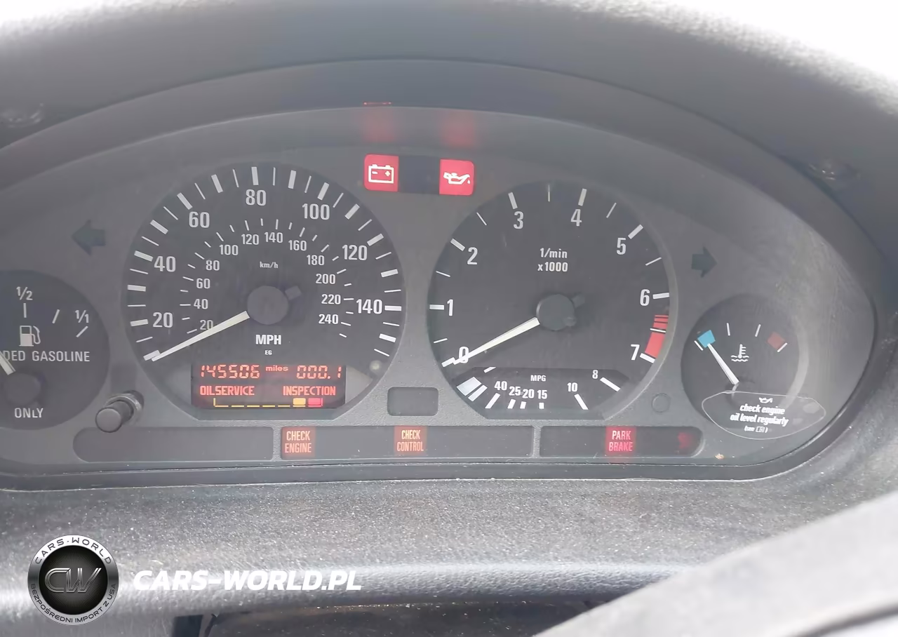 1999 BMW 323Ic VIN:WBABJ8332XEM23392 - 7