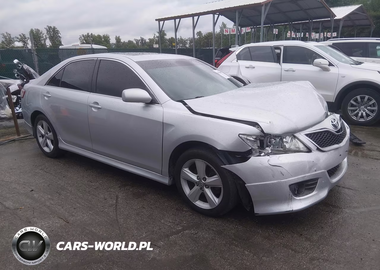 2010 Toyota Camry Se – zdjęcie 1 z 16