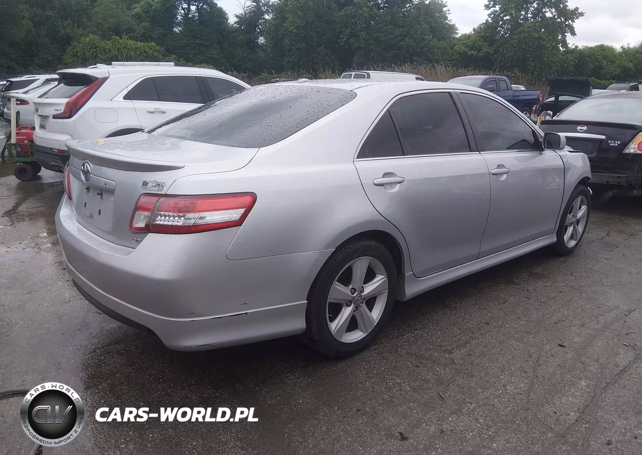 2010 Toyota Camry Se VIN:4T1BF3EK1AU015308 - 4