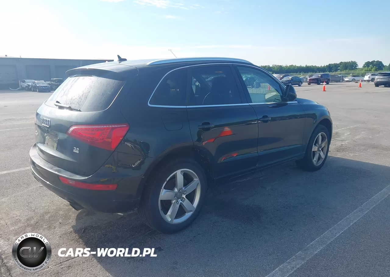 2010 Audi Q5 3.2 Premium VIN:WA1LKAFP5AA046124 - 4