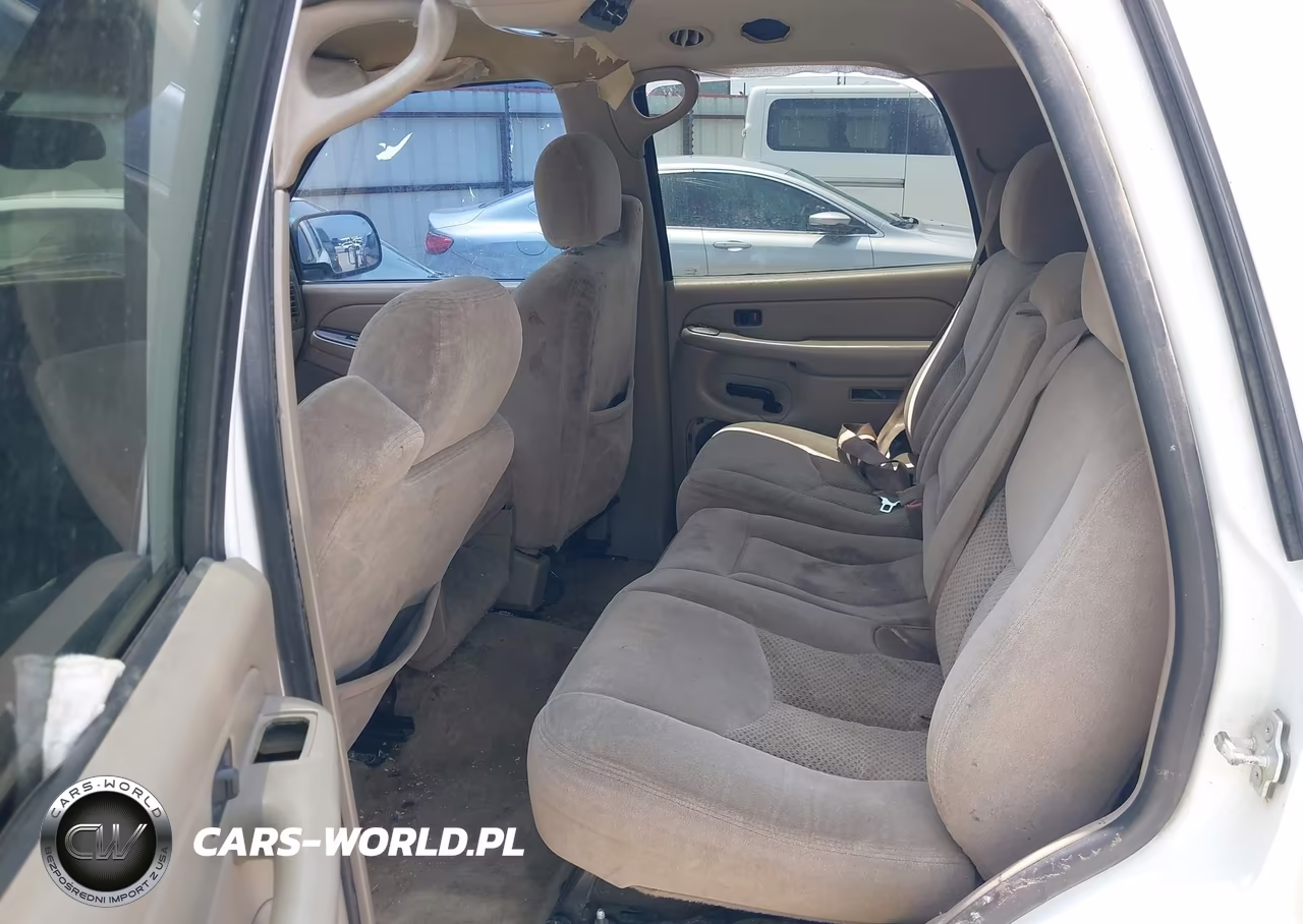 2004 Chevrolet Tahoe Ls VIN:1GNEC13V64R298847 - 13