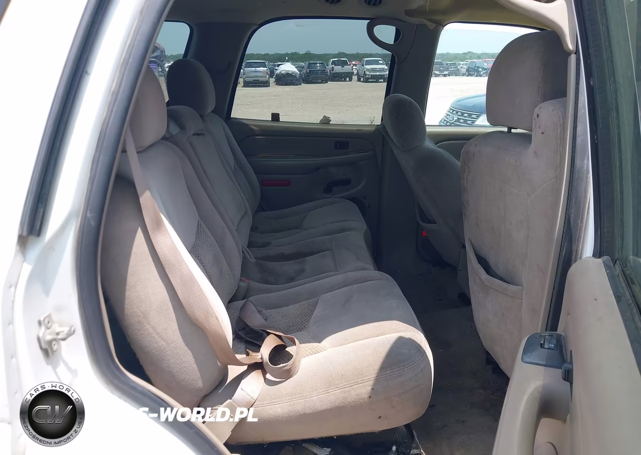 2004 Chevrolet Tahoe Ls VIN:1GNEC13V64R298847 - 8