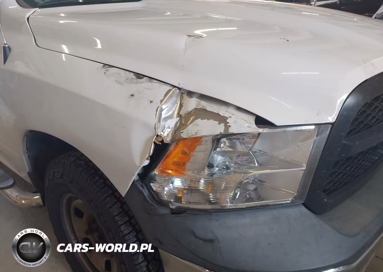 2019 Ram 1500 Classic Tradesman 4X2 6'4 Box VIN:1C6RR6FG1KS642844 - 6