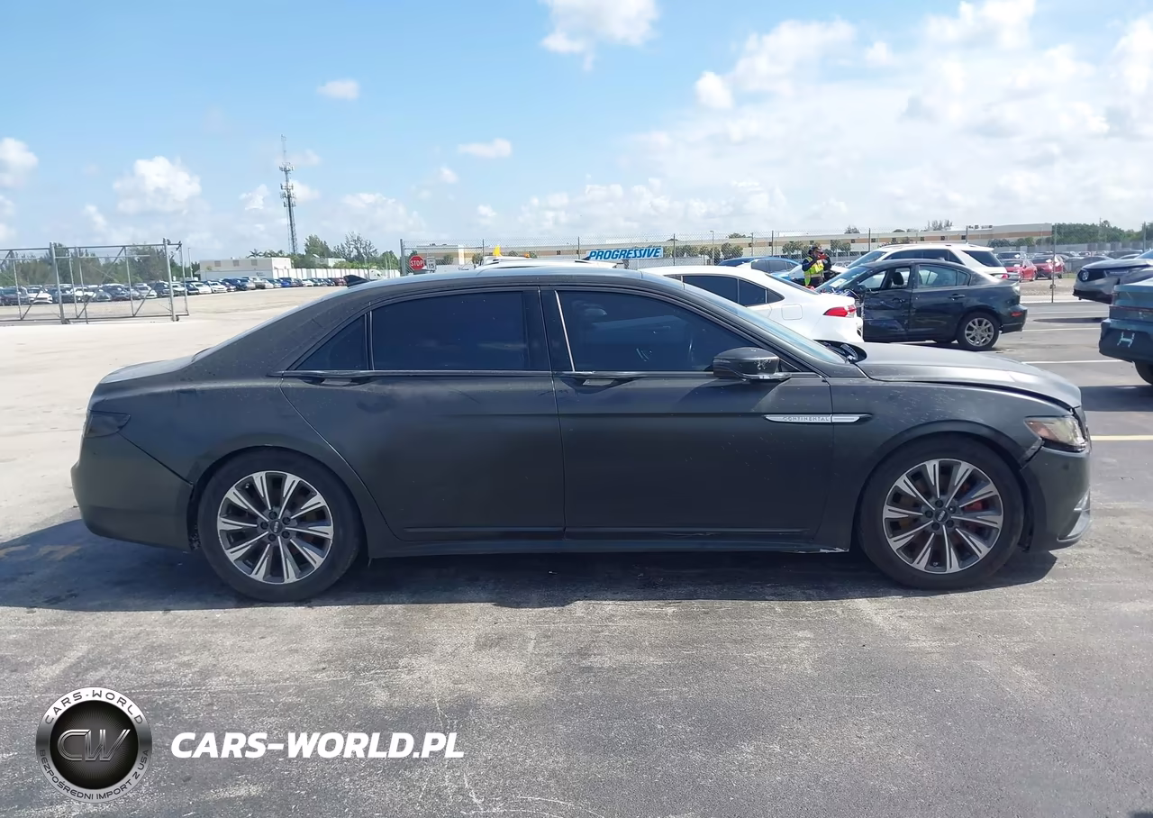 2018 Lincoln Continental Select VIN:1LN6L9SK2J5603441 - 13