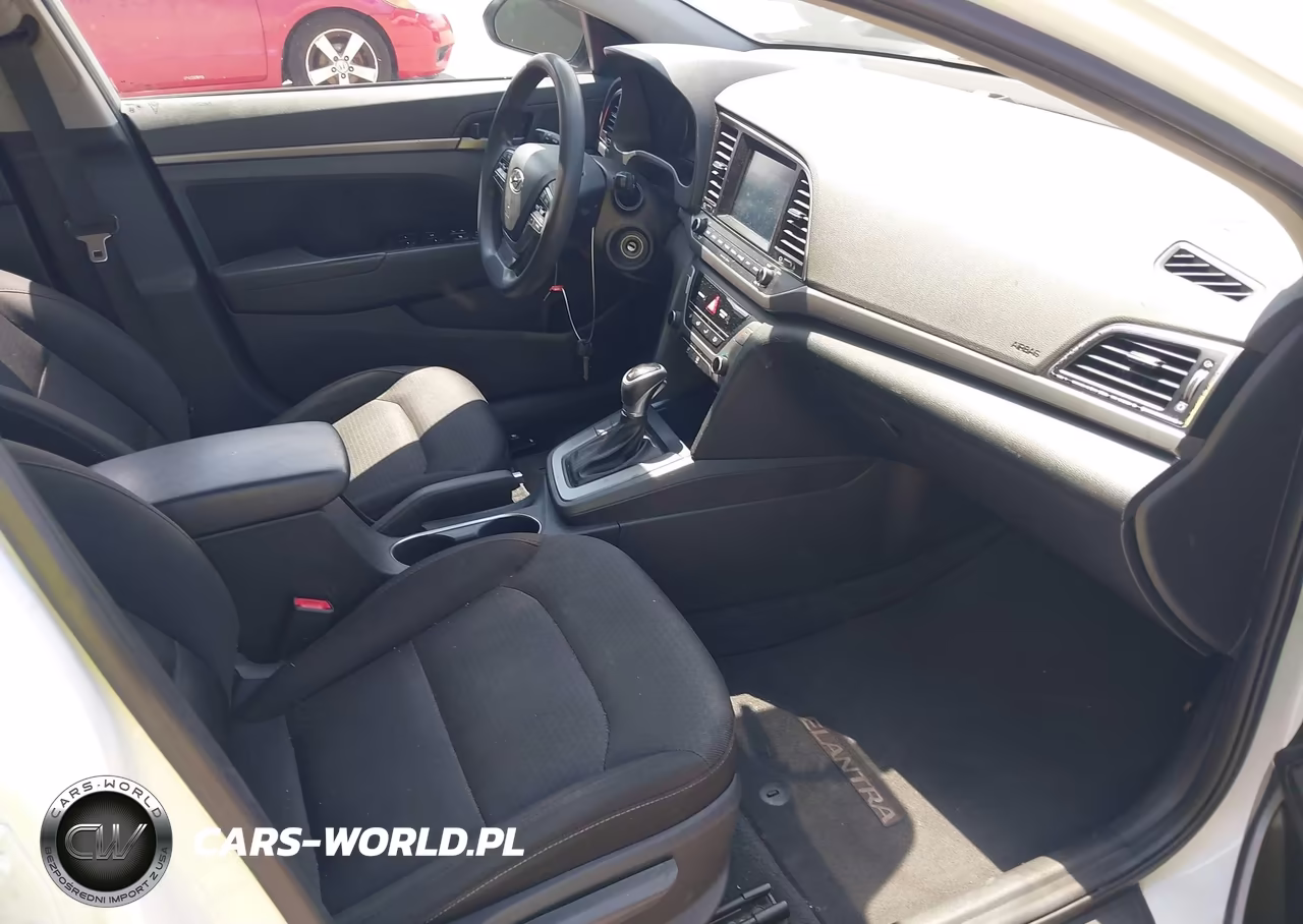2018 Hyundai Elantra Sel VIN:5NPD84LF4JH269477 - 5