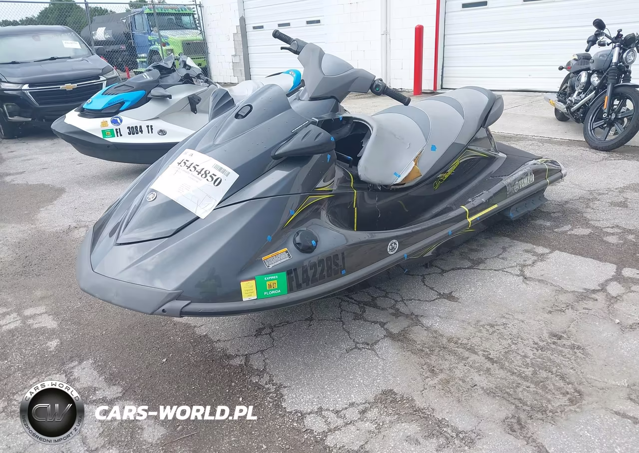 2014 Yamaha Vx Deluxe VIN:YAMA2412F414 - 2