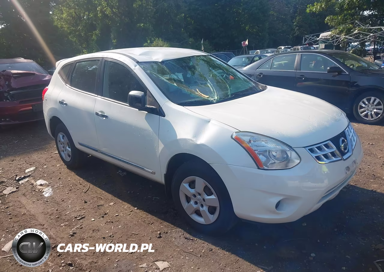 2013 Nissan Rogue S – zdjęcie 1 z 12