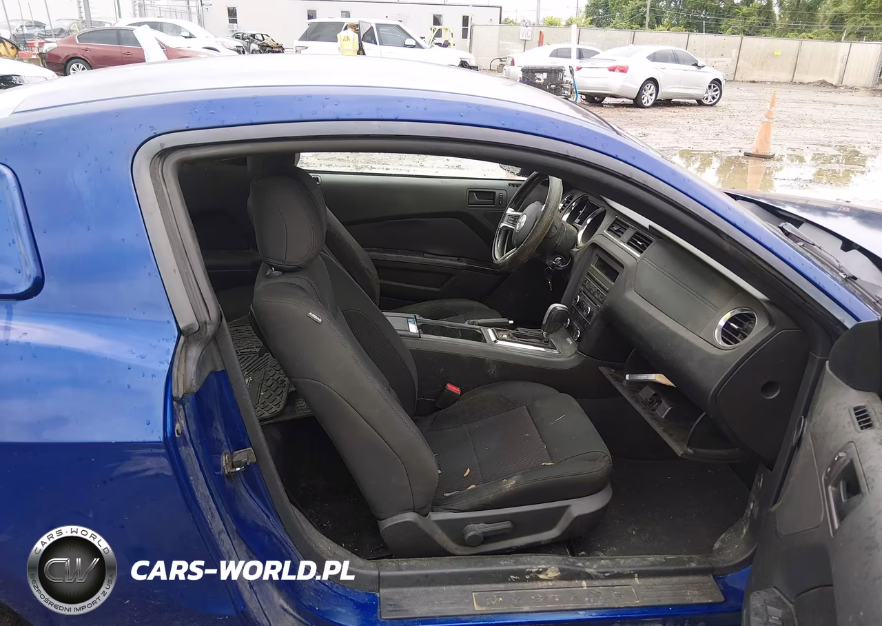 2014 Ford Mustang V6 VIN:1ZVBP8AM0E5260913 - 5