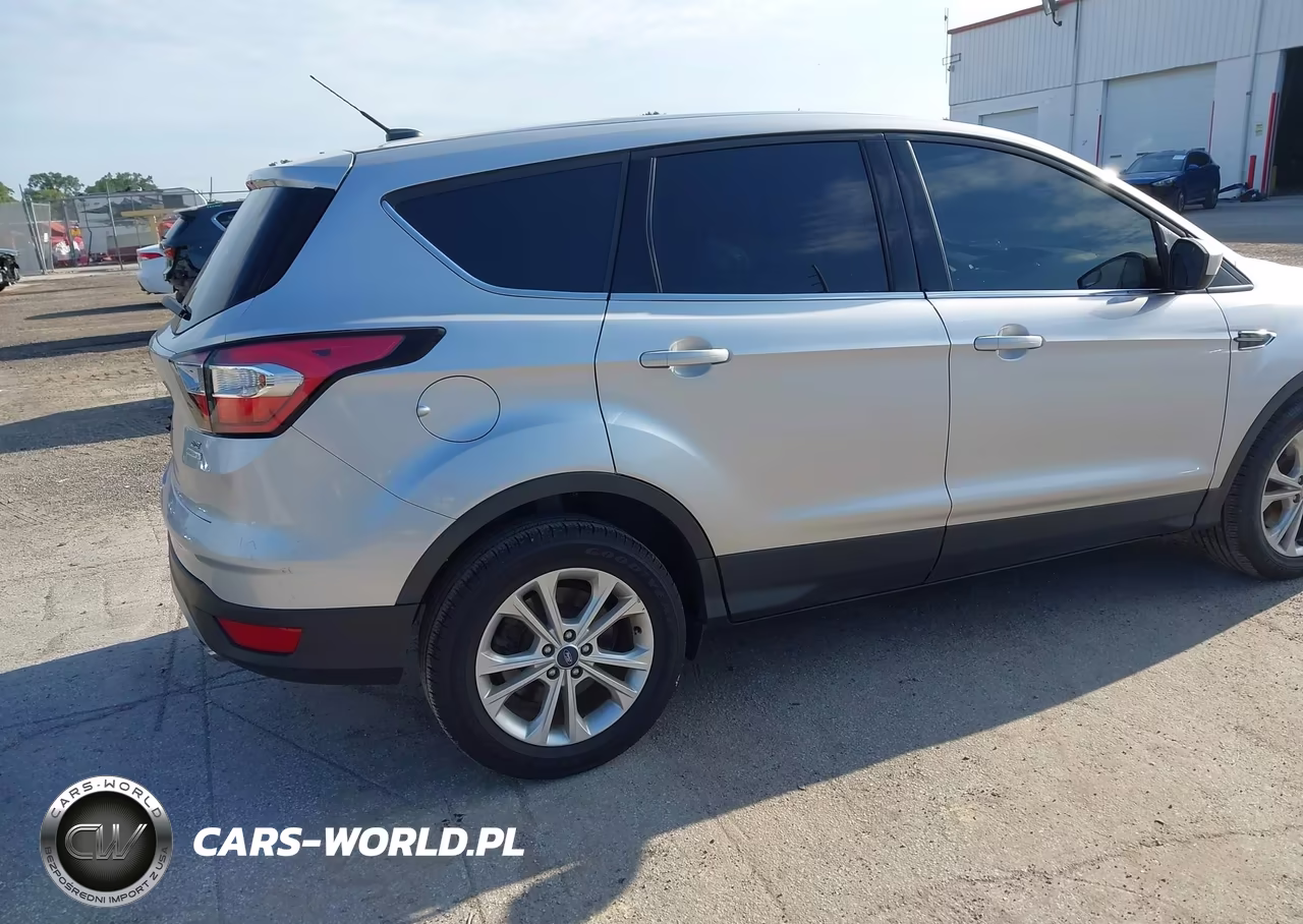 2017 Ford Escape Se VIN:1FMCU0G94HUC52906 - 4