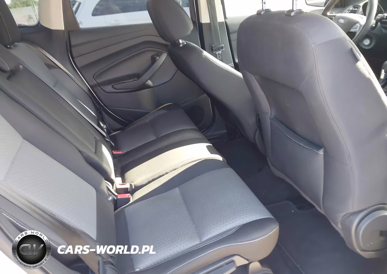 2017 Ford Escape Se VIN:1FMCU0G94HUC52906 - 8
