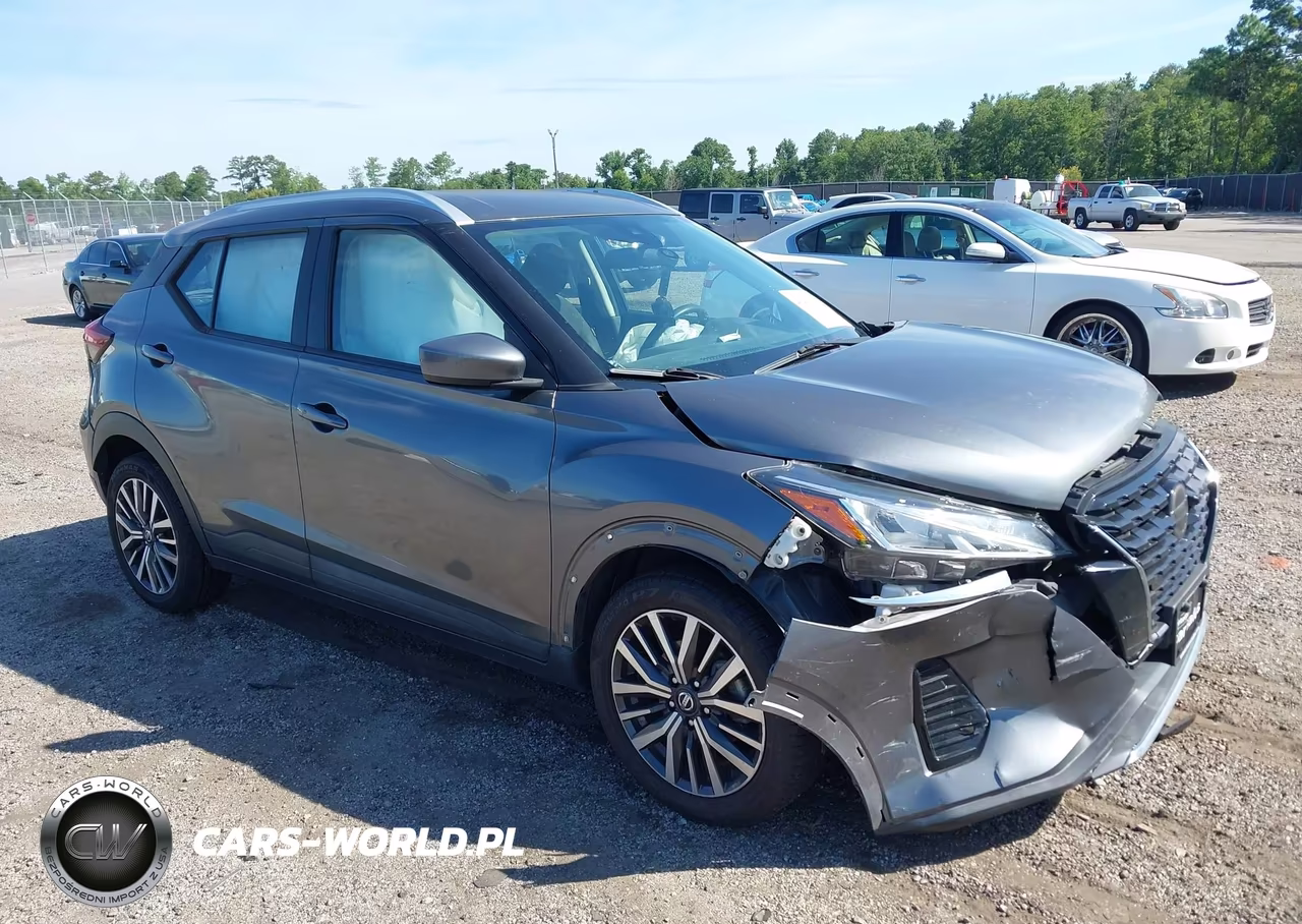 2021 Nissan Kicks Sv Xtronic Cvt