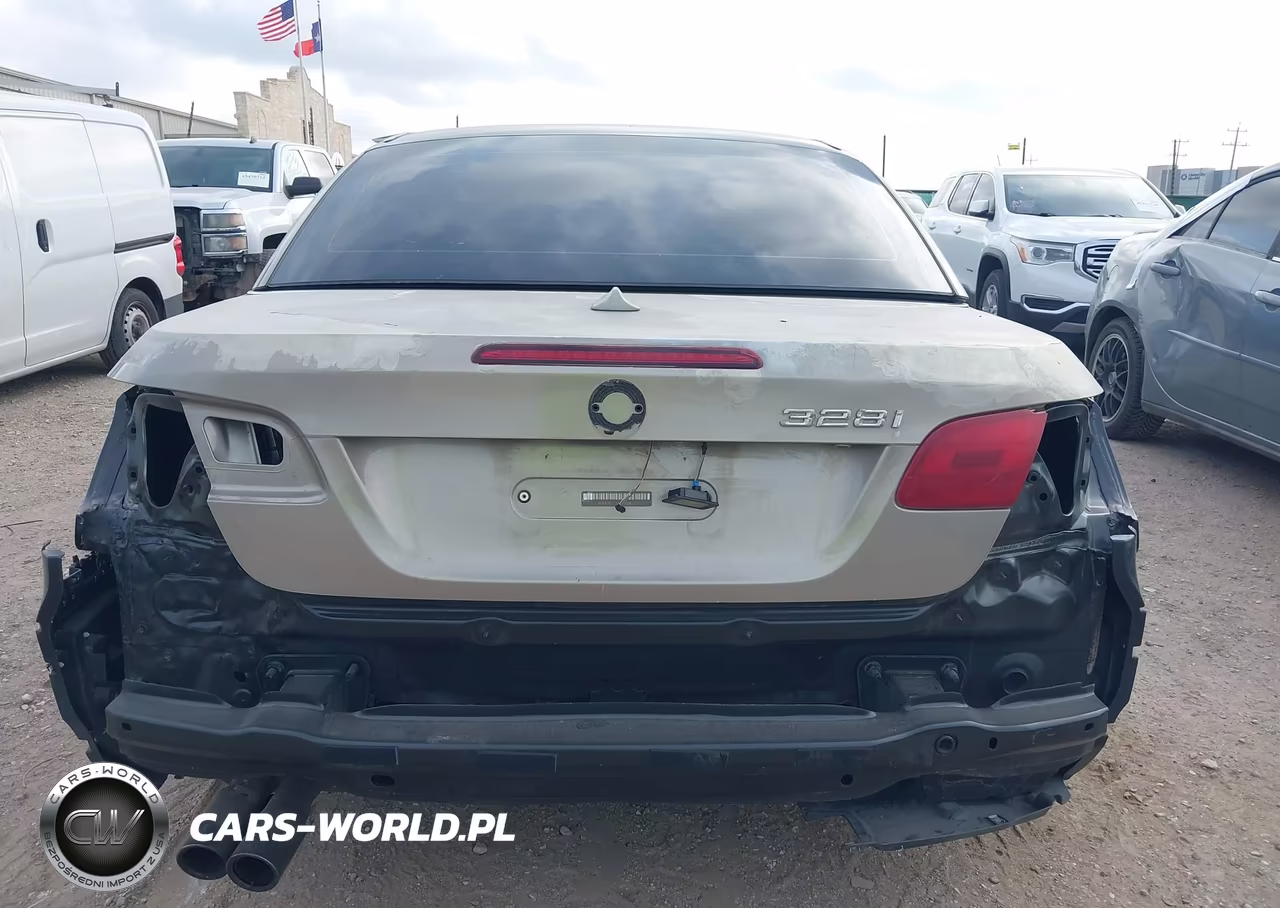 2011 BMW 328I VIN:WBADW3C56BE537578 - 16