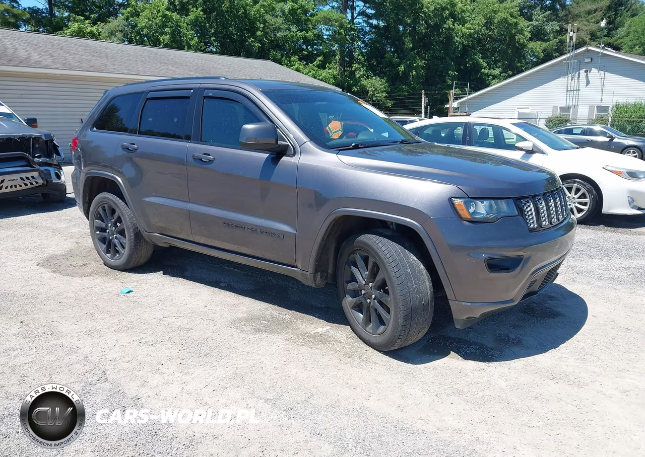 2018 Jeep Grand Cherokee Altitude 4X4 – zdjęcie 1 z 17
