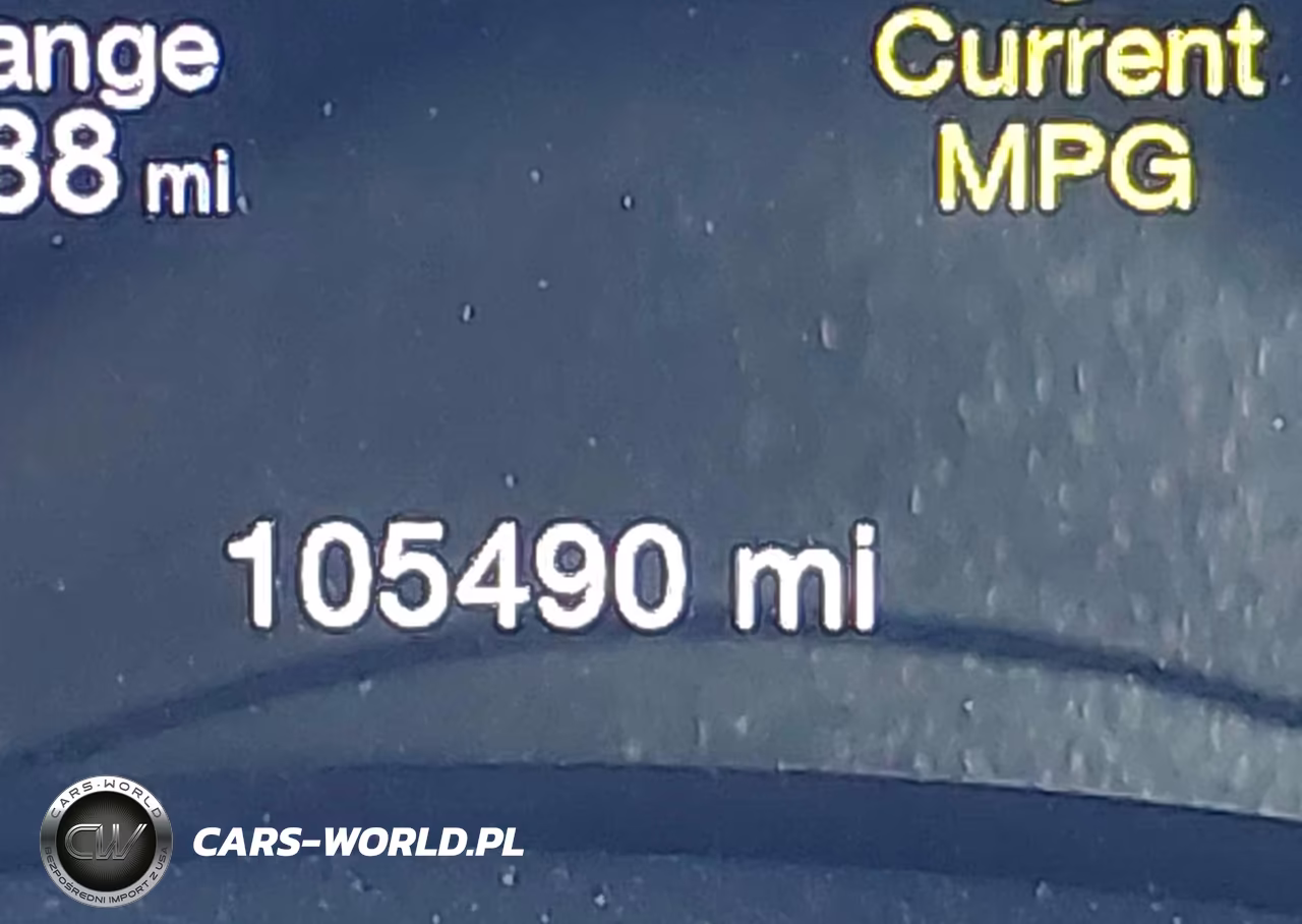 2018 Jeep Grand Cherokee Altitude 4X4 VIN:1C4RJFAG5JC375109 - 15