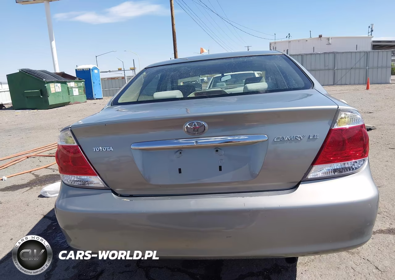 TOYOTA CAMRY VIN:4T1BE32K65U637609 - 15