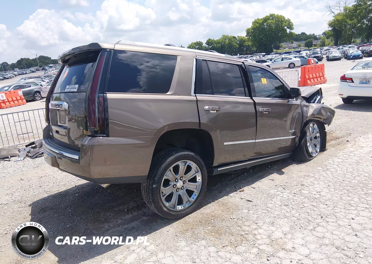 2016 GMC Yukon Denali VIN:1GKS1CKJ3GR336152 - 4