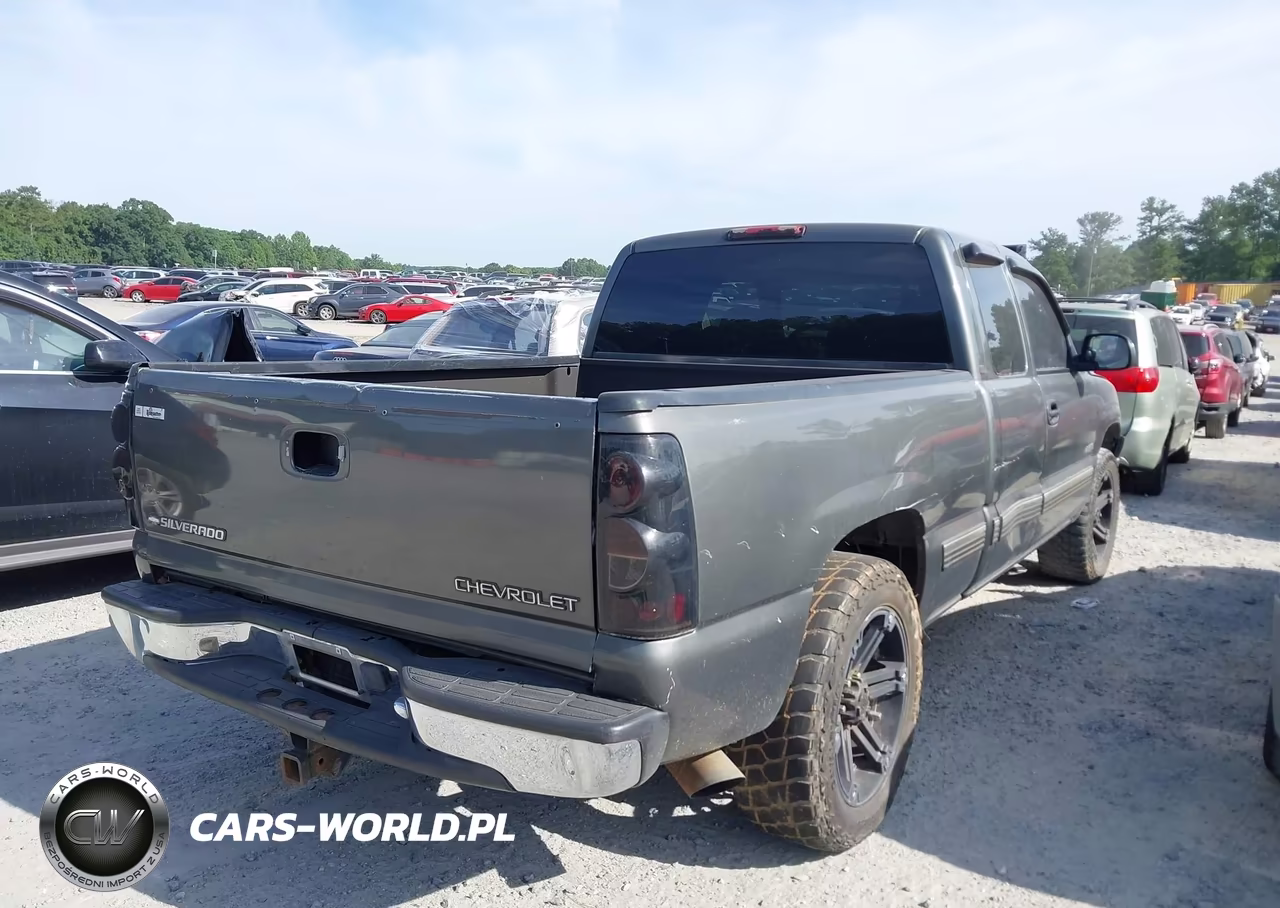 2002 Chevrolet Silverado 1500 Ls VIN:2GCEC19T721169181 - 4