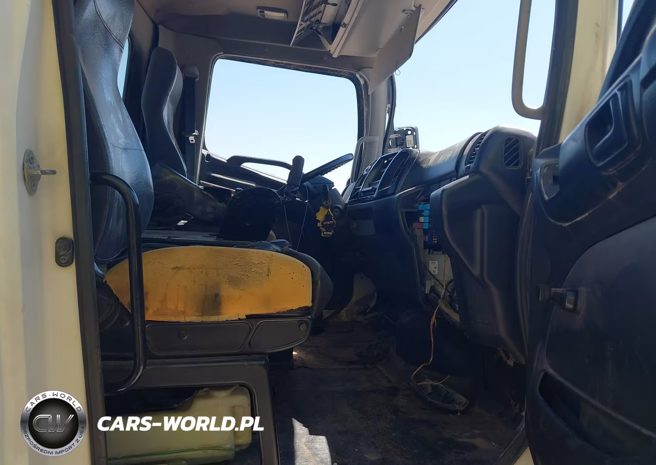 2015 Hino 258-268 VIN:5PVNE8JR0F4S50228 - 6