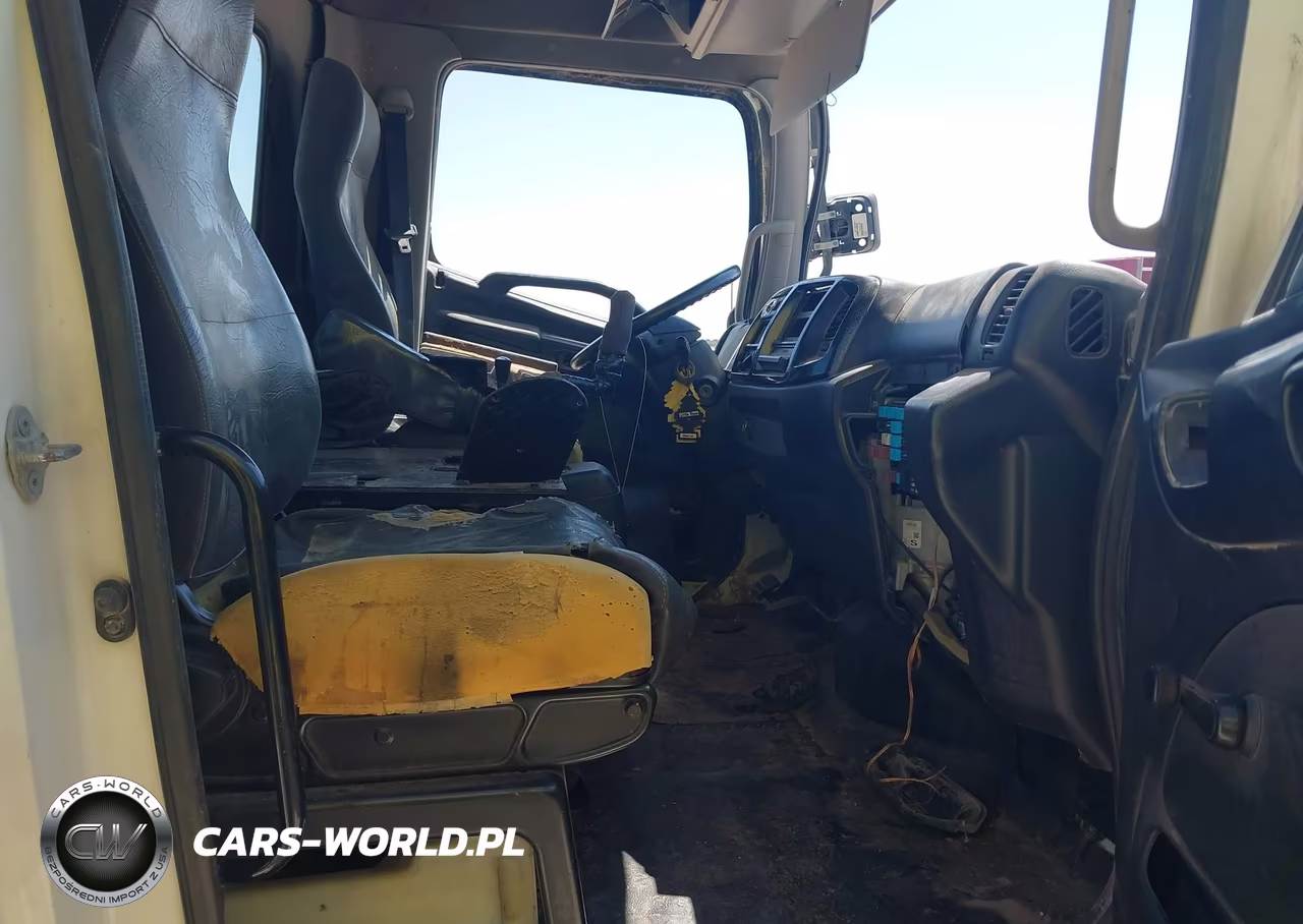 2015 Hino 258-268 VIN:5PVNE8JR0F4S50228 - 7