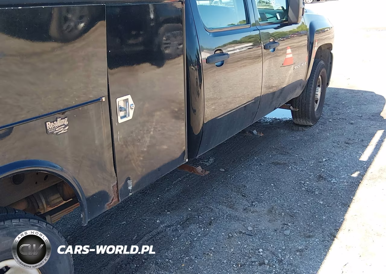2009 Chevrolet Silverado 3500Hd Work Truck VIN:1GBHC73K29F133132 - 18