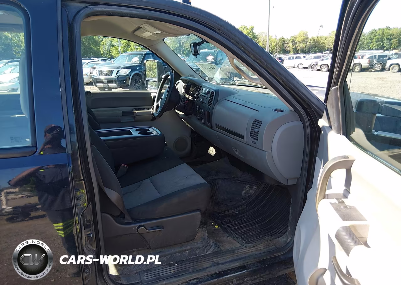2009 Chevrolet Silverado 3500Hd Work Truck VIN:1GBHC73K29F133132 - 5