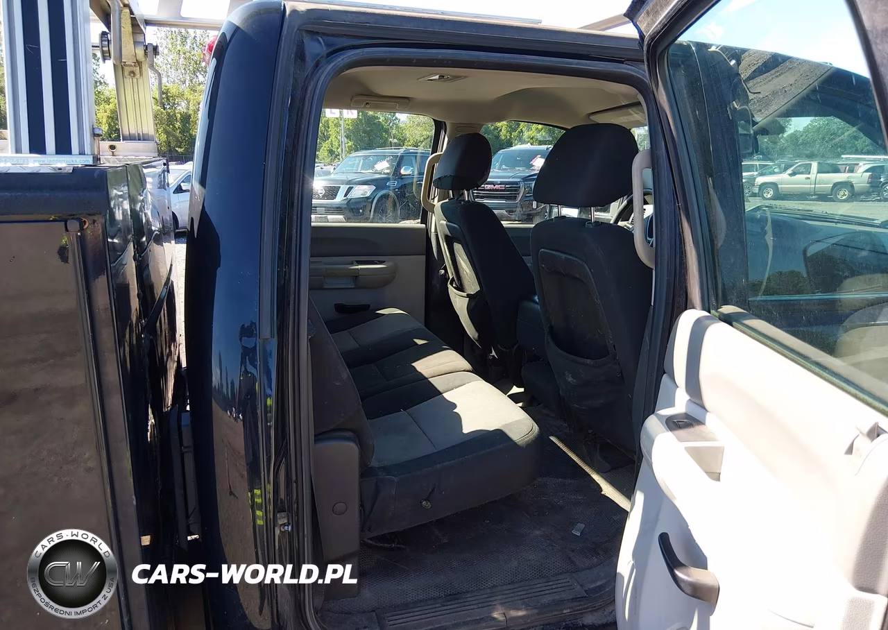 2009 Chevrolet Silverado 3500Hd Work Truck VIN:1GBHC73K29F133132 - 8