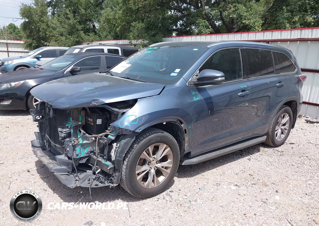 2015 Toyota Highlander Xle V6 VIN:5TDKKRFH4FS058123 - 2
