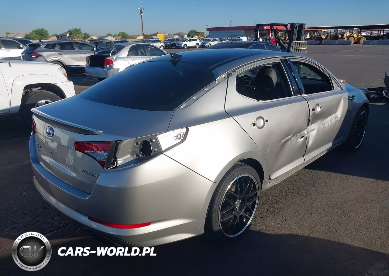 2012 Kia Optima Sx VIN:5XXGR4A65CG022657 - 4