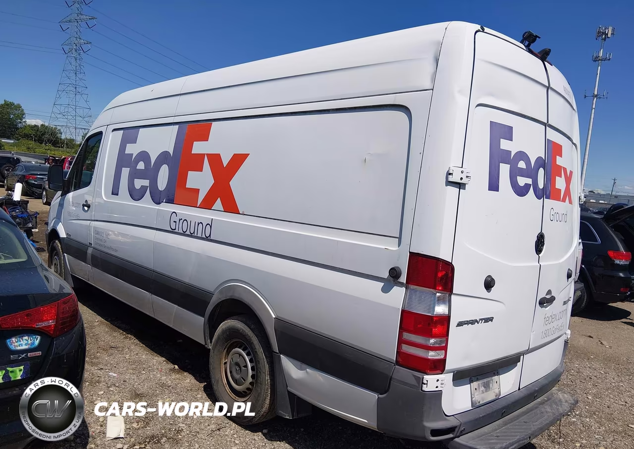 2016 Mercedes-Benz Sprinter 2500 High Roof VIN:WD3PE8DD5GP183581 - 3