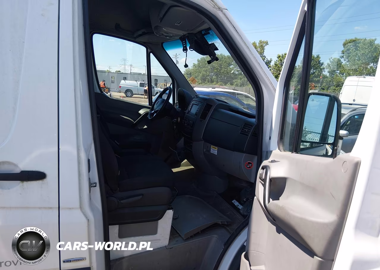 2016 Mercedes-Benz Sprinter 2500 High Roof VIN:WD3PE8DD5GP183581 - 5