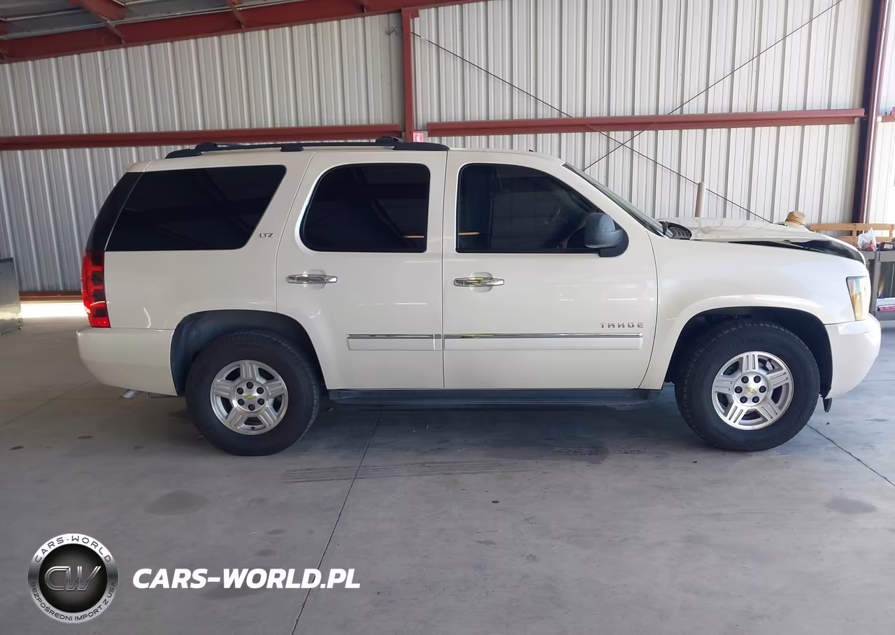 2010 Chevrolet Tahoe Ltz VIN:1GNUCCE08AR196793 - 14