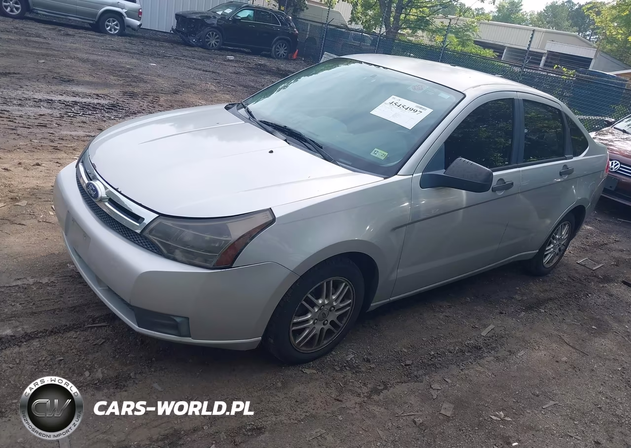 2009 Ford Focus Se VIN:1FAHP35N39W110285 - 2