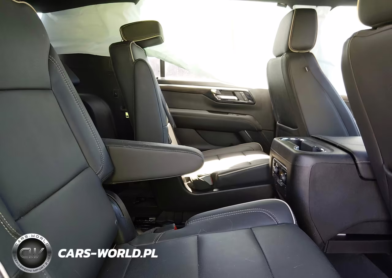 2025 Chevrolet Suburban 4Wd Premier VIN:1GNS6FRD7SR392450 - 8
