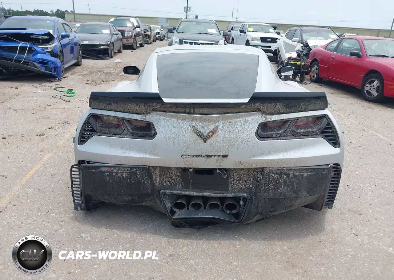 2019 Chevrolet Corvette Grand Sport VIN:1G1YW2D78K5115335 - 16
